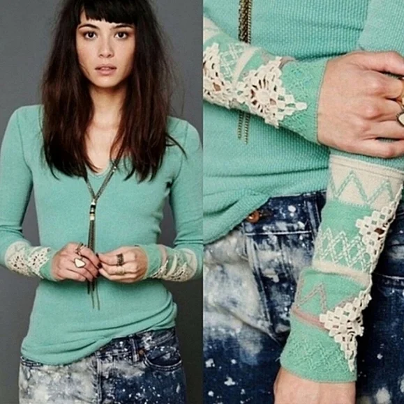 Free People Boho Crochet Cuff Thermal - Picture 1 of 6